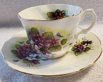 Vintage Rosina English Bone China Violets Teacup and Saucer Set Fantastic English Tea Cup 6038
