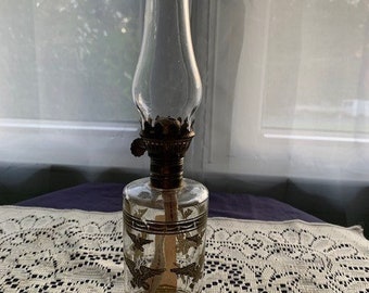 Vintage Clear Glass Oil Lamp with Gold Eagle Motif