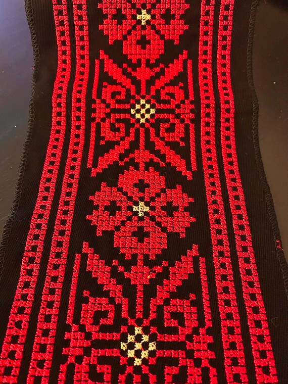 Authentic Jordanian/Palestinian Tatreez Embroidery Fabric, Made in Jordan