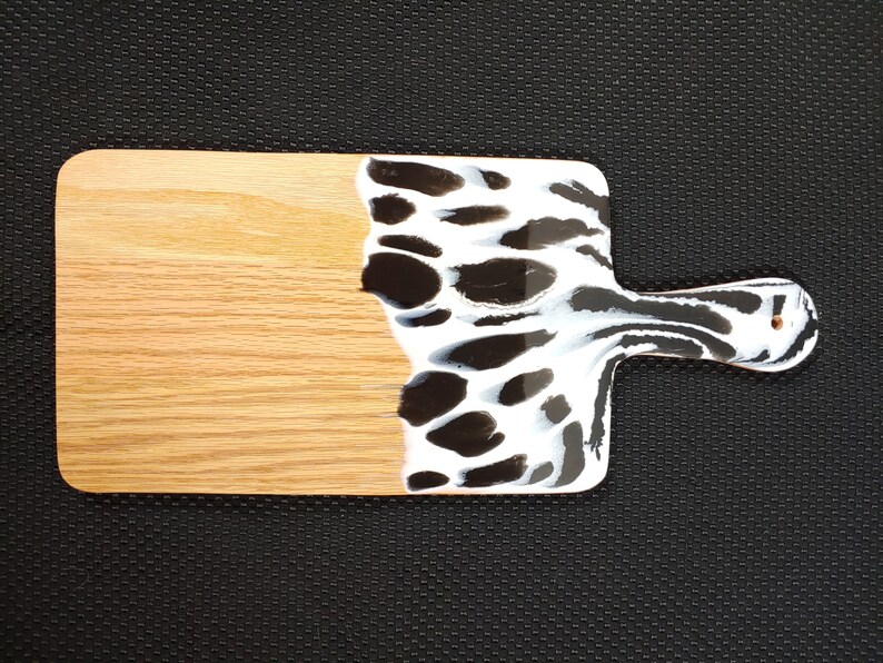 Black /& White Cheeseboard