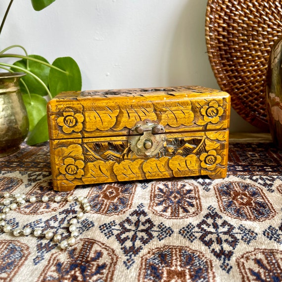 Beautifully Carved Wooden Trinket Box with Brass … - image 1