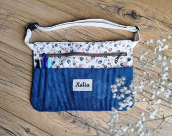 Personalized apron with belt and name for teacher, teaching assistant or nanny
