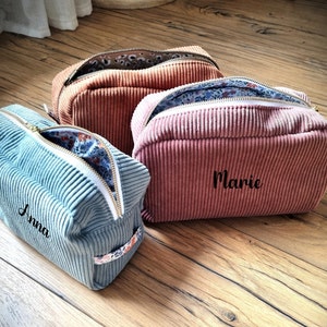 Personalized corduroy toiletry bag with first name - 6 colors, 2 sizes