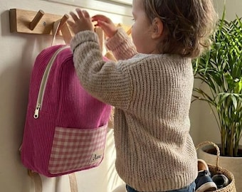 Personalized velvet baby backpack - Handmade baby gift - First steps bag for nursery and preschool - Flocked name - 2 sizes