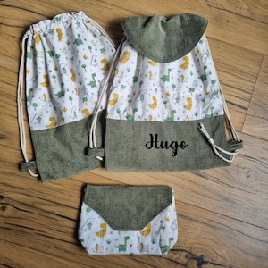 Sac à dos pochon enfant personnalisé avec prénom, motif dinosaures animaux et velours vert , pour enfant, bébé, école, nounou, crèche