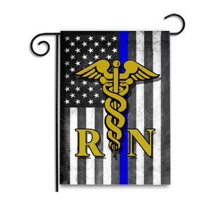 DOS banderas DOS soportes Bandera de jardín estadounidense de línea azul delgada en blanco y negro con diseño de enfermera registrada de 12&quot; x 18&quot; Regalos para enfermeras Bandera de jardín para enfermeras