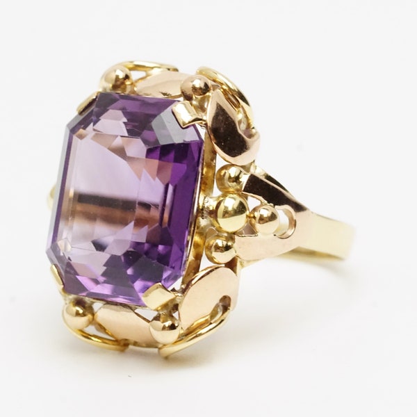 Vintage French Made 19.6ct Amethyst Solitaire Emerald Cut 14K Yellow & Rose Gold Ring (CAT E 24-50201)