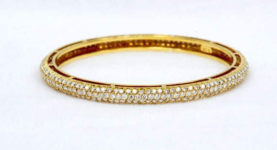DAMIANI 18K Yellow Gold 10ctw Well Cut Diamond Bangle Bracelet (cat 08283E ) View 2