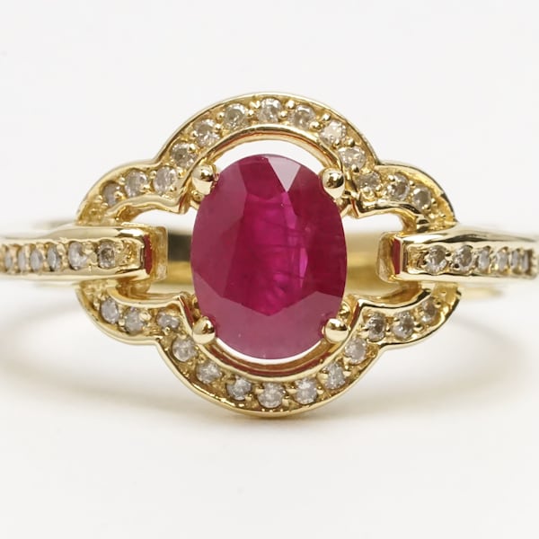 14K Yellow Gold Ring with 1.15ct Oval Ruby & 3/8ctw Natural Diamonds (CAT 24-5101)