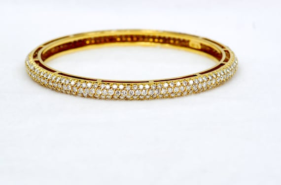 DAMIANI 18K Yellow Gold 10ctw Well Cut Diamond Bangle Bracelet (cat 08283E )