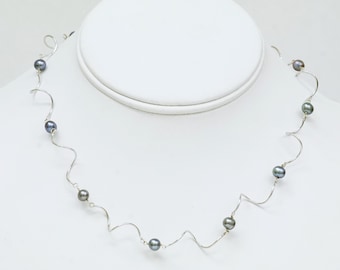 Signed IPS 14K White Gold 5mm-6mm Tahitian Pearl Curly Choker