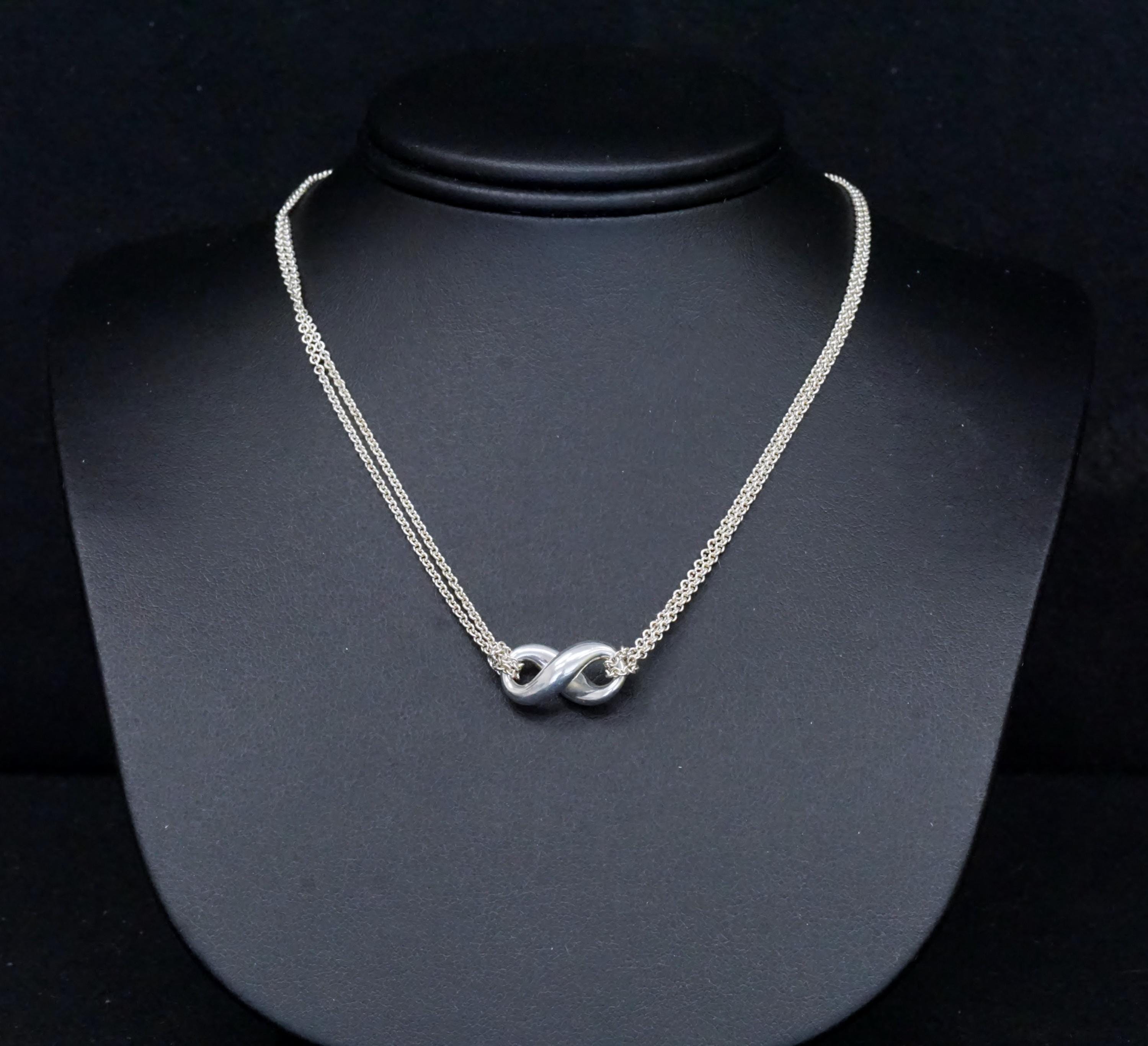 T*e様 Tiffany & Co. インフィニティ ネックレス Tiffany & Co Infinity Pendant W Double Chain Necklace in Sterling