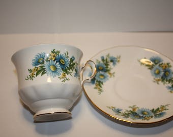 Queen Anne Bone China Cup and Saucer Pattern 8542 Blue/Yellow Flowers Gold Trim