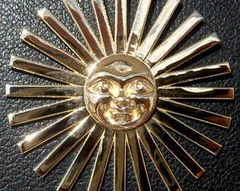 Vintage ' Sun  ' Charm / Pendant, the 90S, 18k Gold