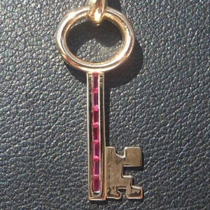 Charm vintage 'Llave' / Colgante de amor, oro de 18 quilates