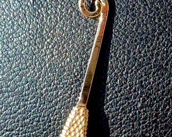 Vintage Horseshoe Nail Luck Charm / Pendant, 18k Gold