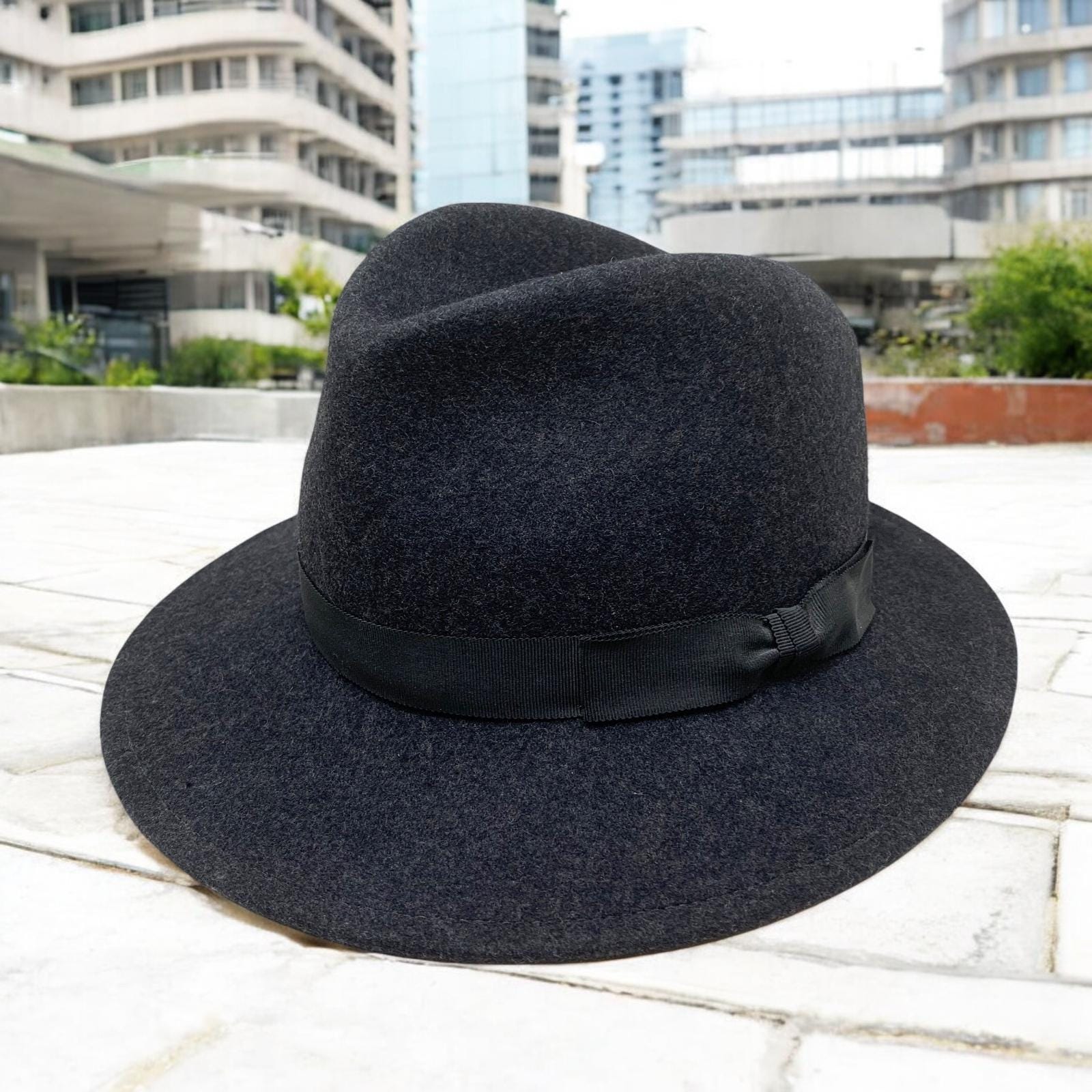 Vintage Makins New York Black Trilby Teardrop 100% Wool Felt