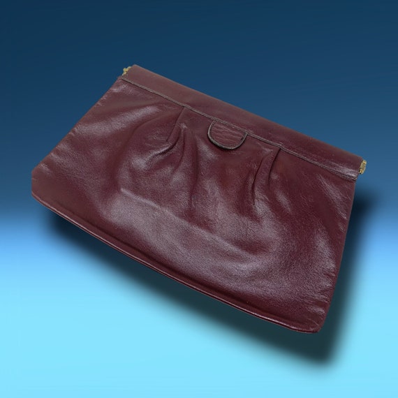 Vintage 1980's Burgundy Wine Leather Envelope Clu… - image 1