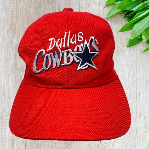 red dallas cowboys hat