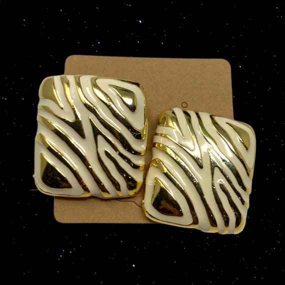 Vintage 1980's Gold & Ivory Enamel Tiger Stripe C… - image 4