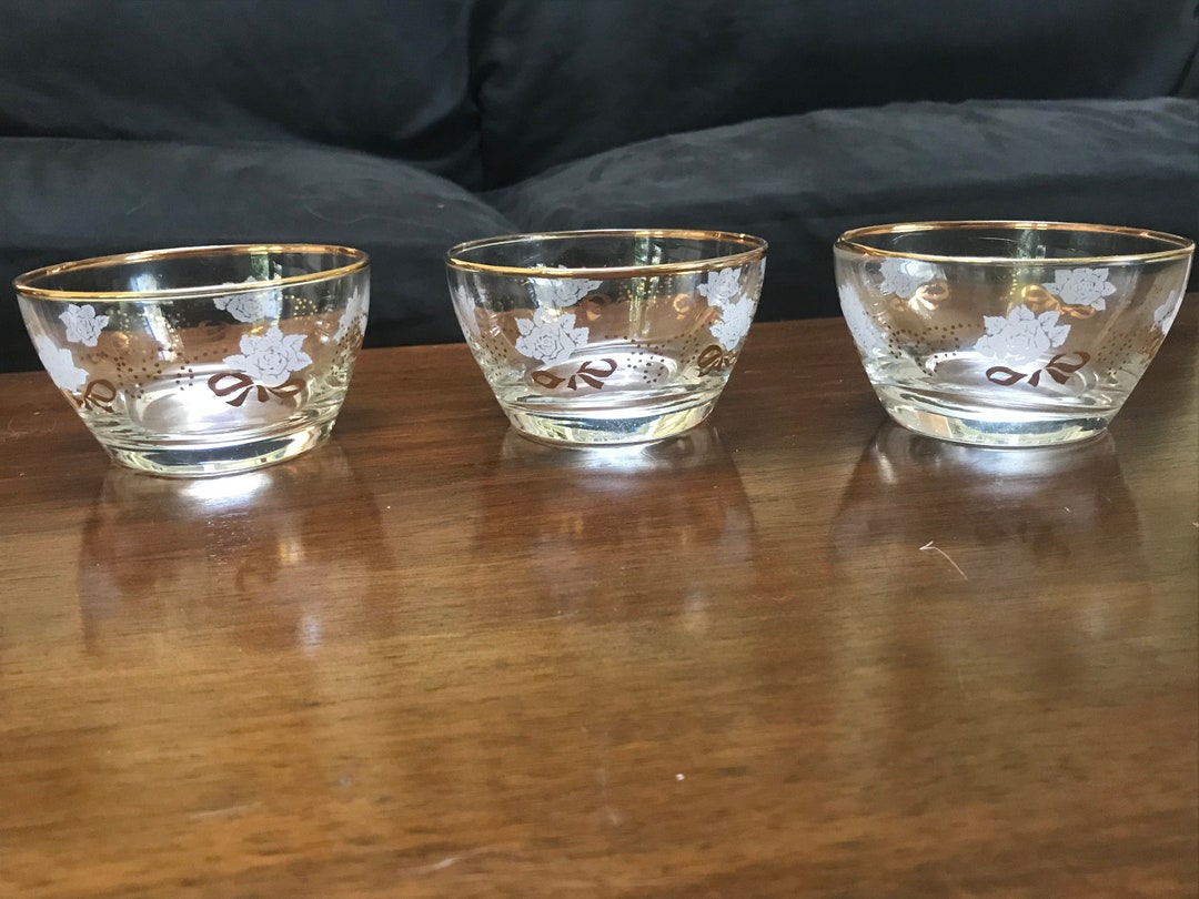 Vintage Libbey Glass Dessert Bowls With White Flowers, Gold Ribbons
