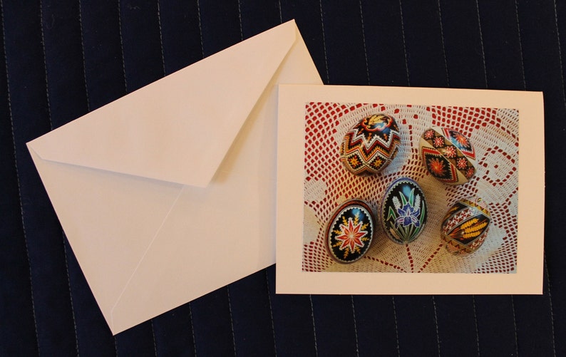 Cover photos depict handmade Ukrainian Easter Eggs Blank inside pysanky Lot # 7-3 pack of lovely greeting cards envelope included.