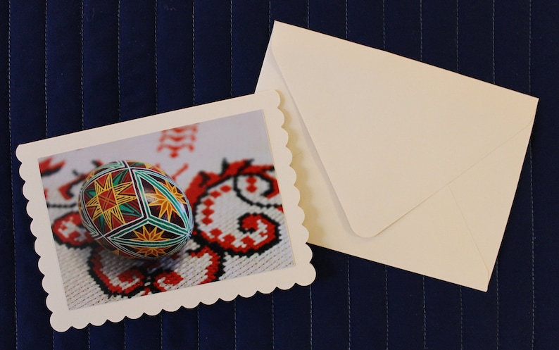 Cover photos depict handmade Ukrainian Easter Eggs Blank inside pysanky Lot # 7-3 pack of lovely greeting cards envelope included.