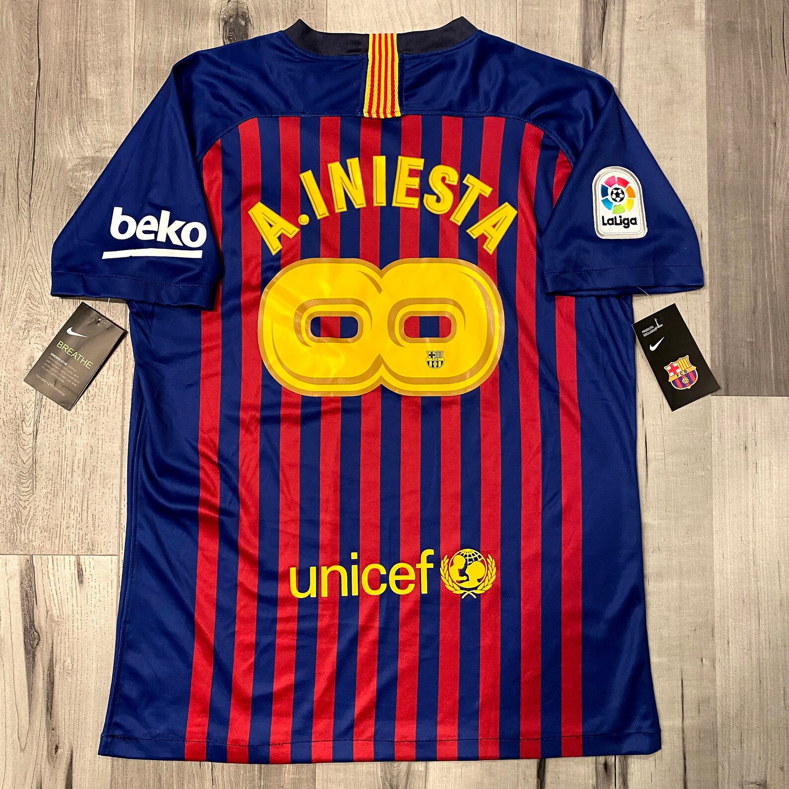 Infinite Iniesta 2017/18 Barcelona Home Jersey 8 A.INIESTA | Etsy