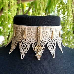 Ivory Bridal Victorian Bridesmaid Lace Choker, Vintage Square Swarovski Crystal Jewelry, Venice Lace Art Deco Wedding Party Bride Jewellery