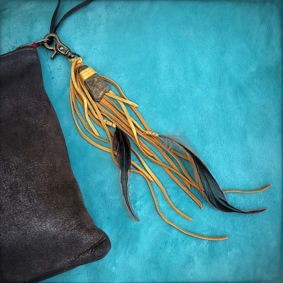Handbag Tassel Clip, Accessory for Bag, Boho Western Handbag Charm, Handbag Charm, Feather Purse Charm, Feather Bag Accessory, Zipper Pull
