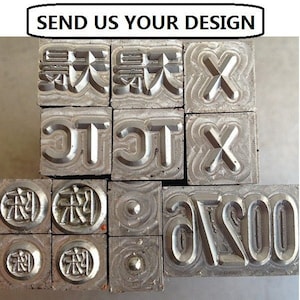 Molde de molde de aço com design personalizado Cr12mov matriz de aço estampagem de cabeça de punção de processamento de aço Logotipos de letras do alfabeto digital.