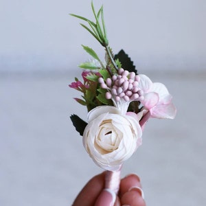 Wedding boutonniere for men small groom boutonniere pink boutonniere blush boutonniere greenery boutonniere groom flower boutonniere
