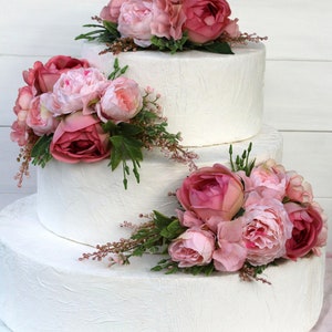 Dusty Pink Peony Cake Topper: Elegant Wedding Flowers