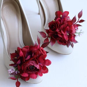 Dark Burgundy Shoe Clips – Camellia & Hydrangea Flower Accessories – Bridal Shoe Decorations – Wedding Heel Clips – Removable Shoe flowers