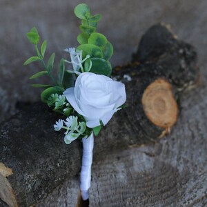 Baby breath boutonniere for men eucalyptus boutonniere wedding boutonniere groom boutonniere rustic boutonniere flower boutonniere