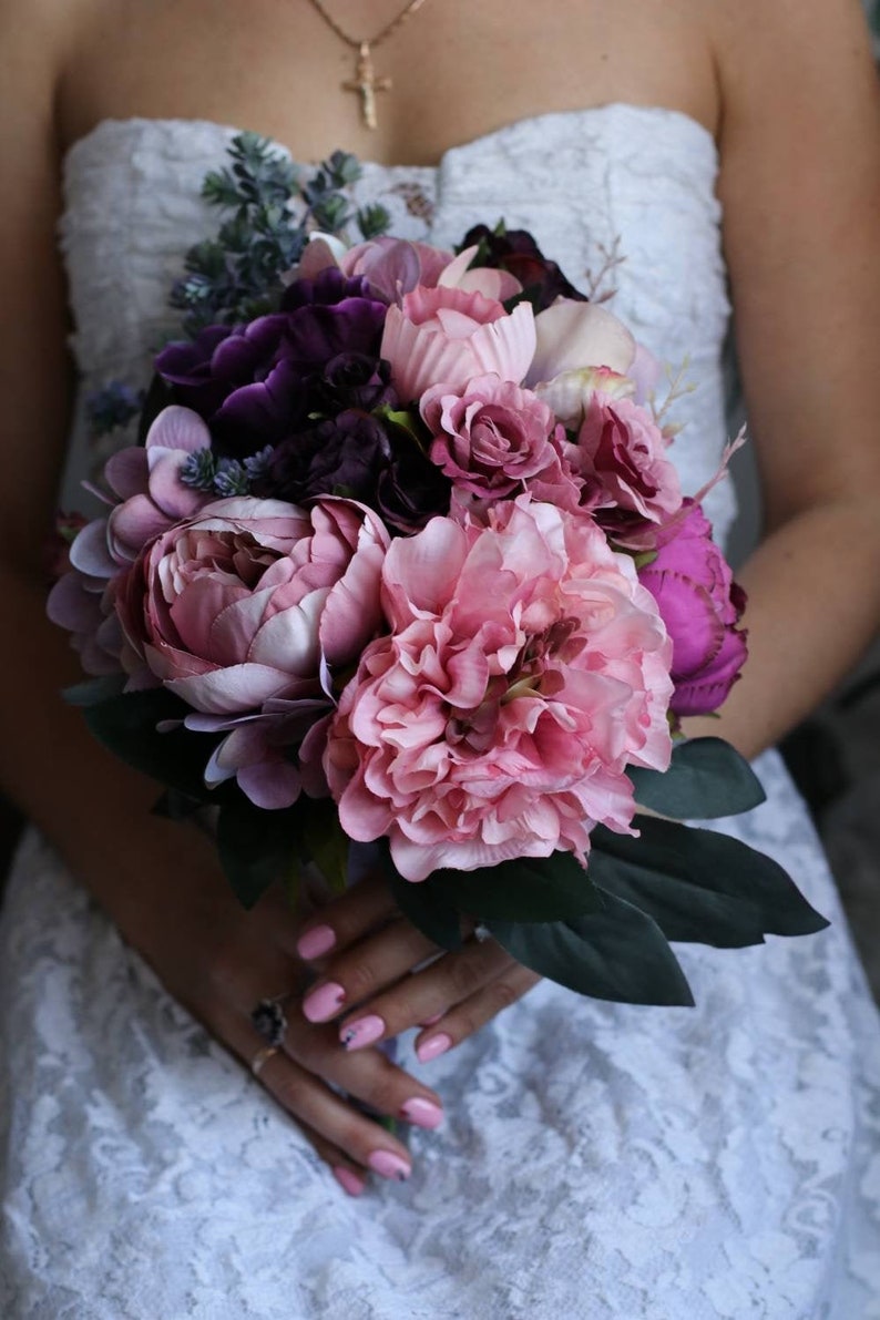 Succulent bouquet bridesmaid bouquet lavender bouquet cascade bouquet purple bouquet hydrangea bouquet boho wedding bouquet mauve bouquet