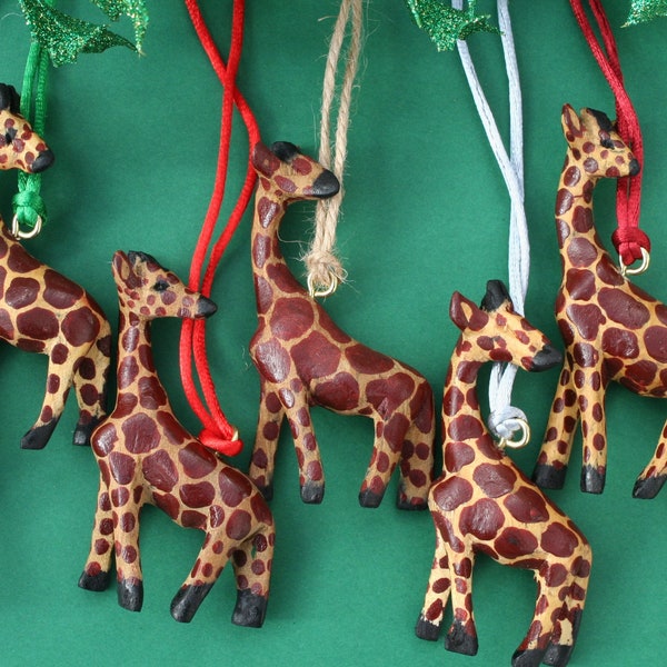 8cm Hand carved wooden Giraffe Christmas tree decoration