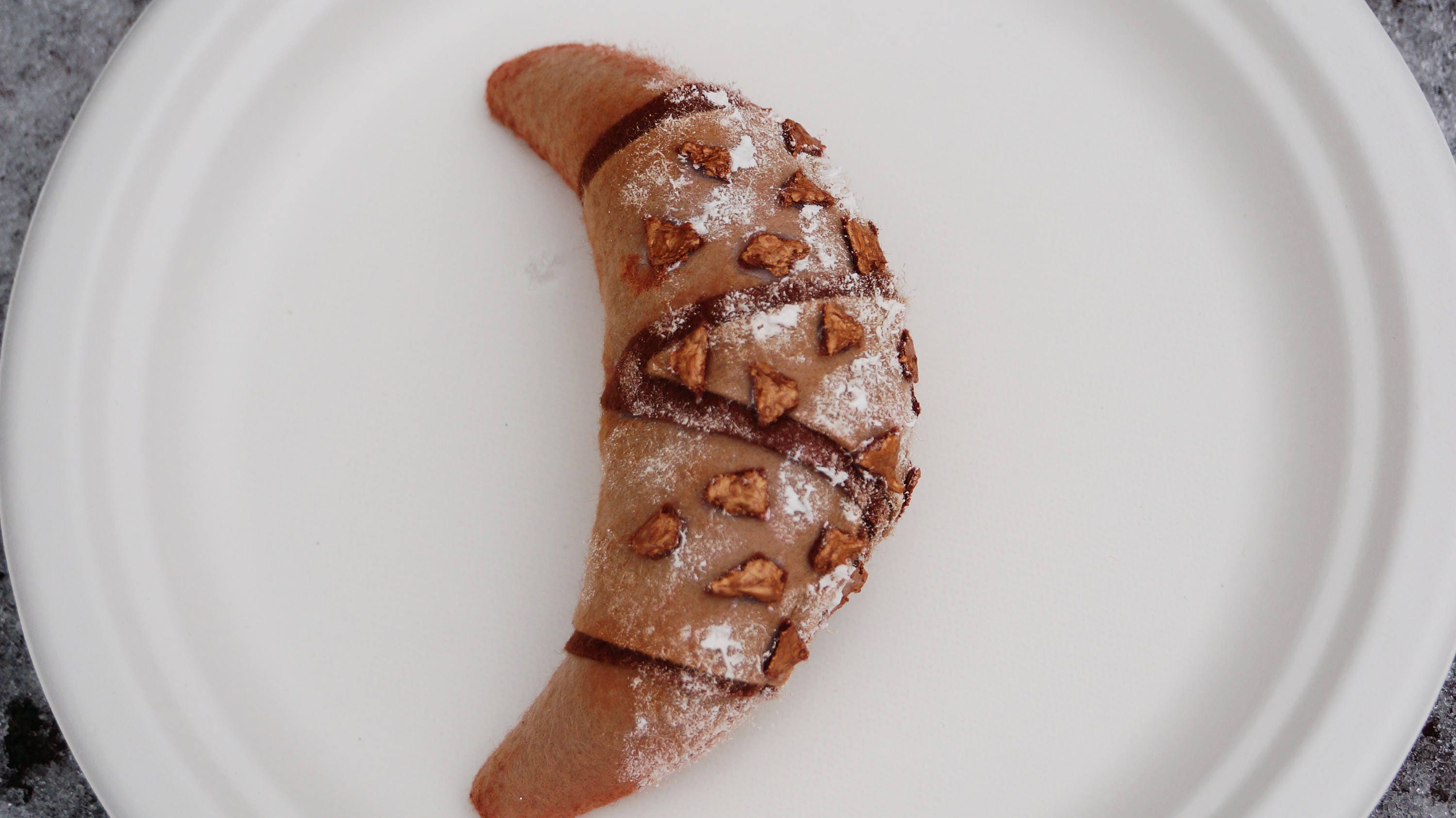 Schokoladen croissant Home Bakery Filz Gebäck Filzbäckerei - Etsy.de