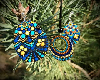 Set of a Dot Painted Mandala Pendant and Earrings, Boho Mandala Jewellery to your Loved ones, Artisan Mandala, Mother's Day Gift idea