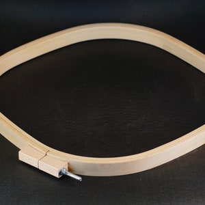 Wooden quilting frame, Strong quilting hoop, Quilt stand, Embroidery holder, Needlepoint stand, Embroidery stand, Punch hoop, square frame image 3