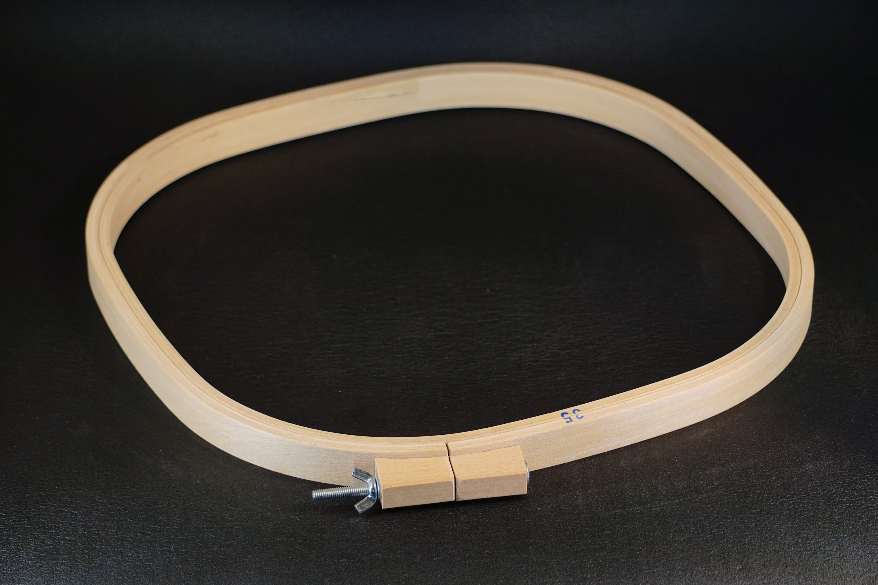 16 Wooden Square Quilting Hoop