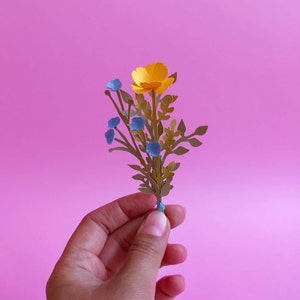 Miniature paper flower bouquets as a gift for Mother's Day, birthday, hair accessories, baptism pins, weddings and gift decorations