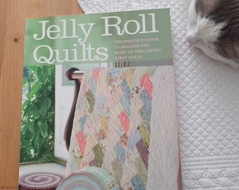 Libro Jelly Roll Quilts di Pam & Nicky Lintott