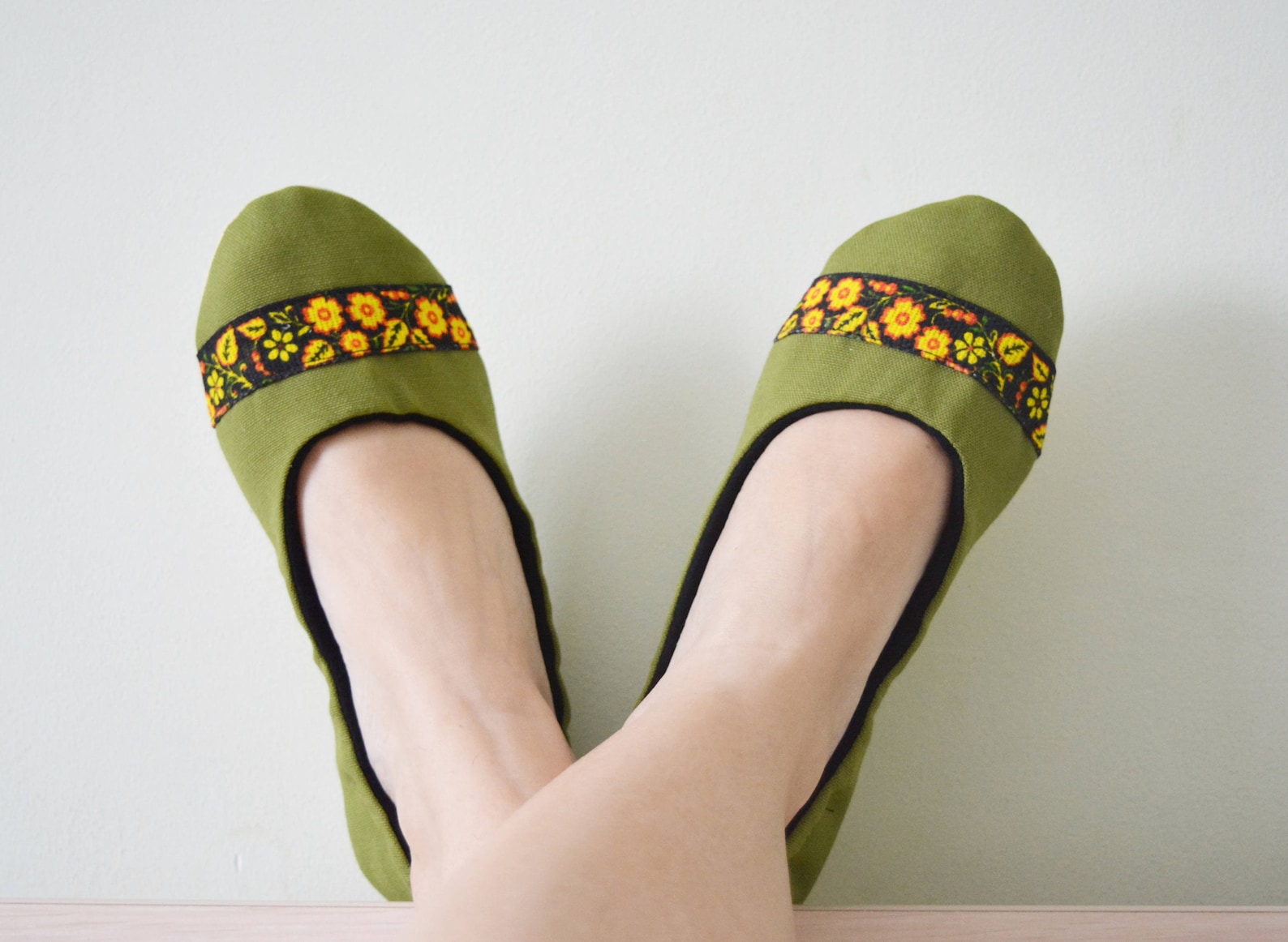 women slippers, russian style, women house shoe, slippers, russian folk craft , ladies slippers, ballet slippers, cotton slipper