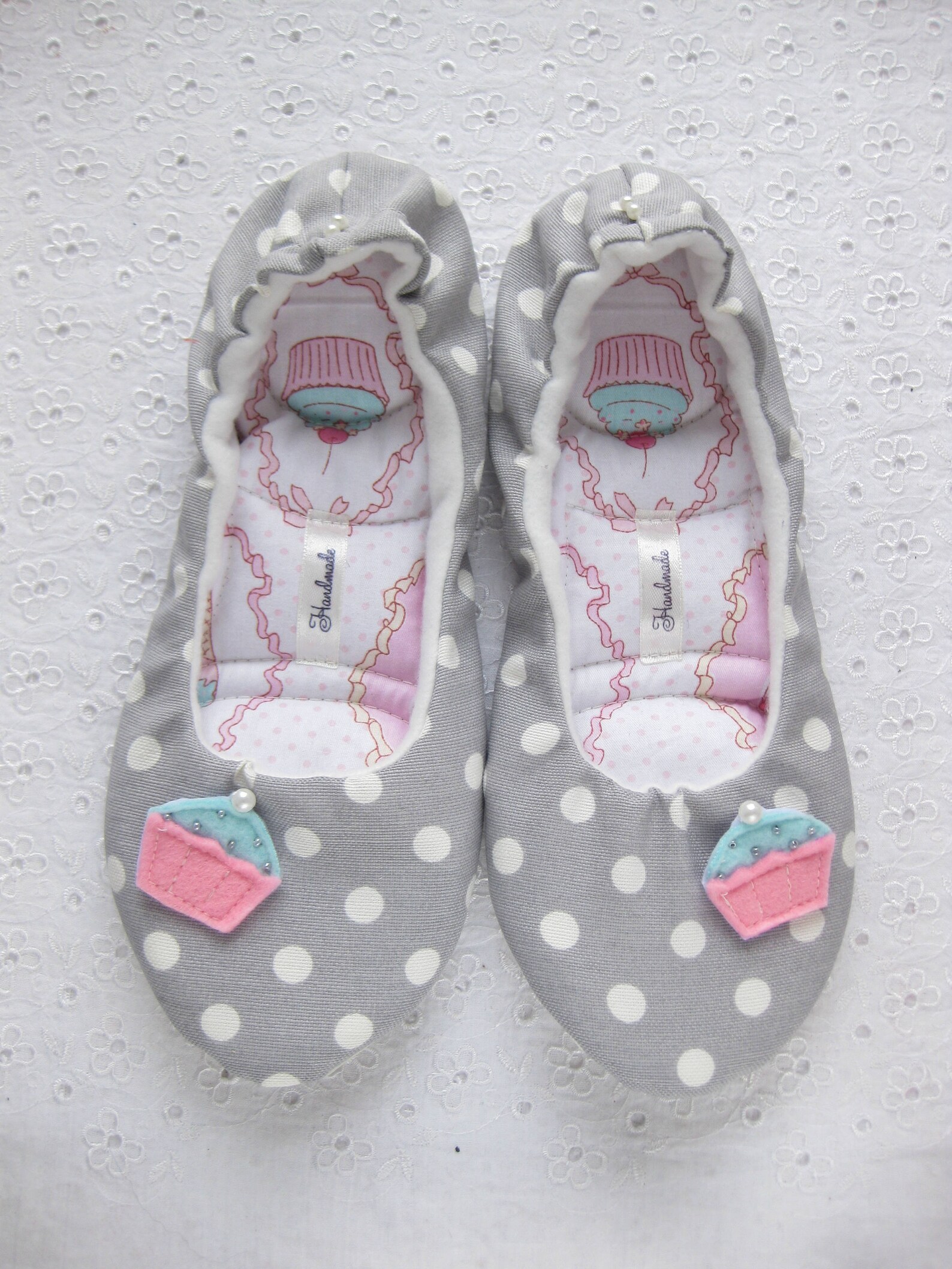 women slippers, cakes , ballet flats, cotton slippers, ballet slippers, gift women, gift girl, healthy home shoes, handmade slip