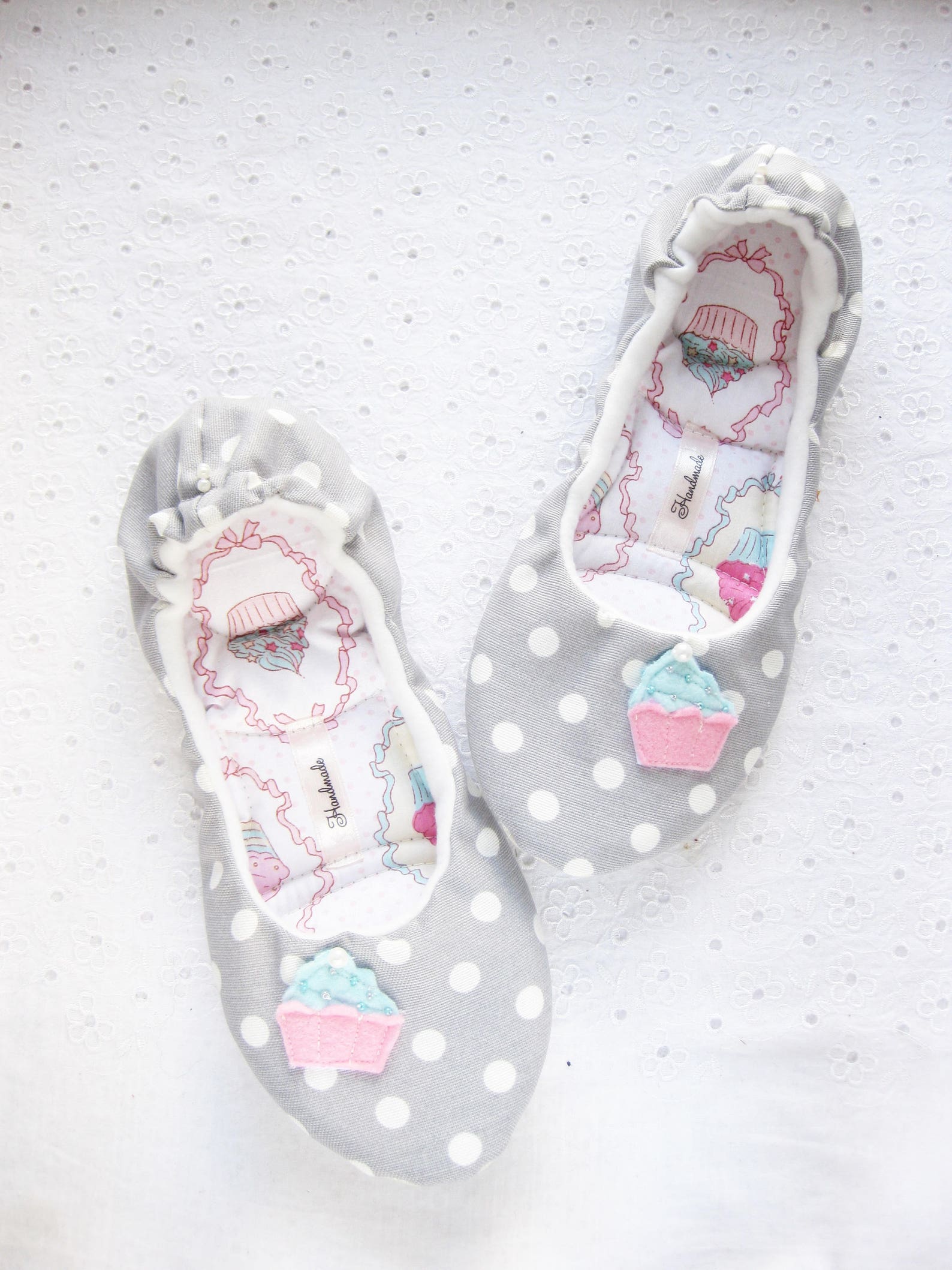 women slippers, cakes , ballet flats, cotton slippers, ballet slippers, gift women, gift girl, healthy home shoes, handmade slip