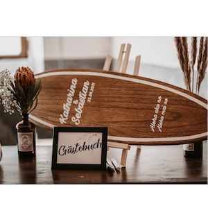 Decoratieve surfplank voor de bruiloft met uw individuele/aanpasbare naam als cadeau of als gastenboek