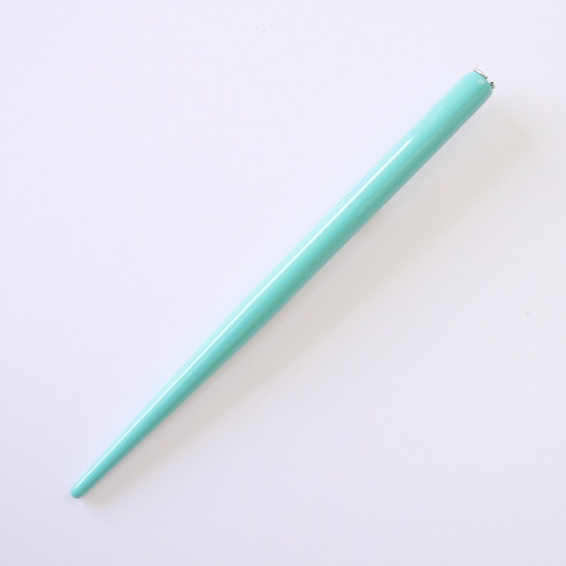 Turquoise straight calligraphy pen holder