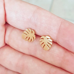 Monstera Leaf Dainty Earrings,Bestselling Monstera Deliciosa Earrings,Monstera Plant Earrings,Monstera Jewelry Earrings,Summer Boho Earrings