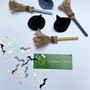 Mini manche à balai - chapeau de sorcier(e)s de sorcières - décoration thème Harry Potter - petit chapeau de fête animal fantasmagorique - décoration de gâteau Halloween méchante - accessoire photo
